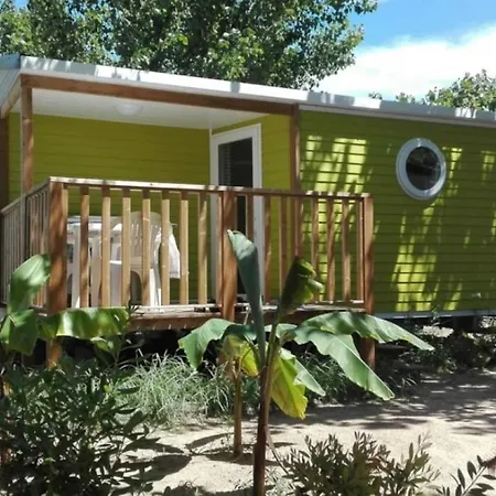Mobilhome 4 Etoiles - Piscine - Eeieig