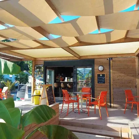 Mobilhome 4 Etoiles - Piscine - Eeieig *